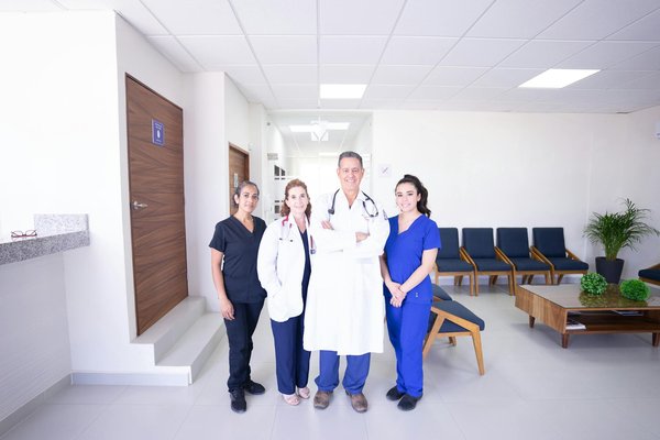 Coup de projecteur sur les meilleurs instructeurs de yoga pour la perte de poids